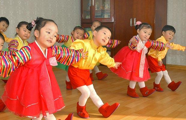 كوريا: رعاية مجانية للأطفال بصورة كاملة العام القادم