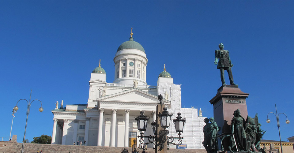اختفاء تمثال الإمبراطور الروسي في فنلندا